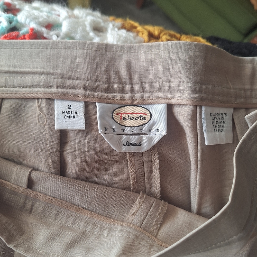 Talbots Petite Stretch Chinos — Beige Tan Size 2